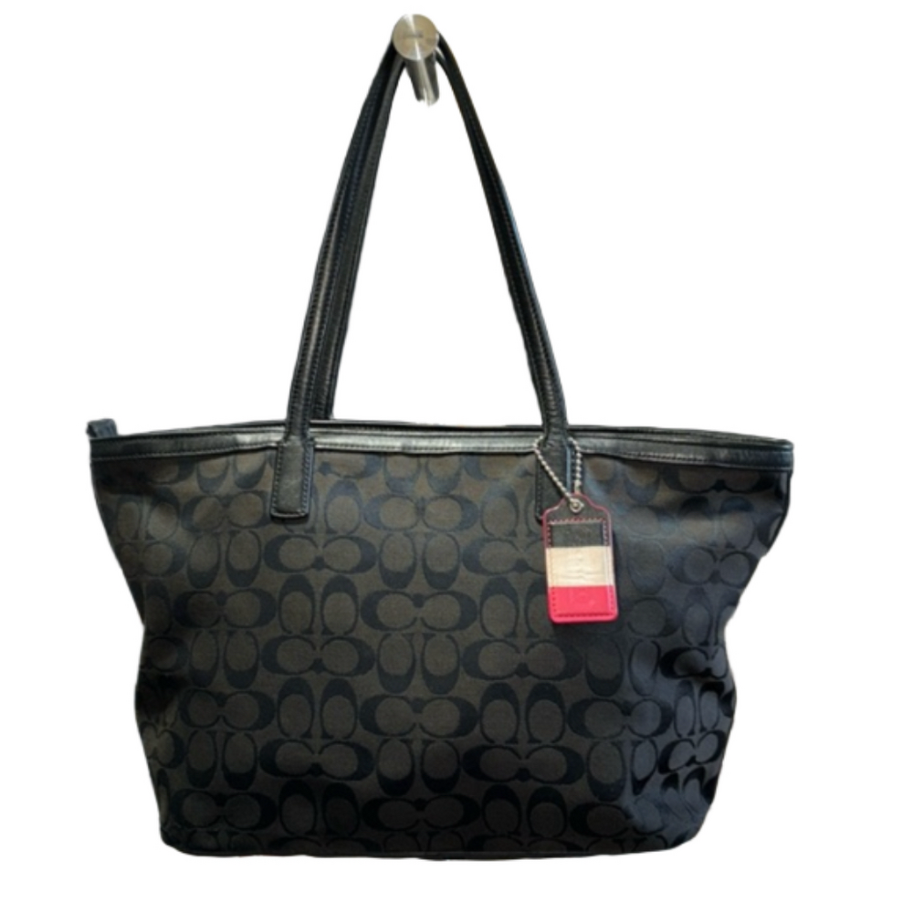 Coach Signature Legacy Duffle, Black, EUC, NCO, 17.5x10